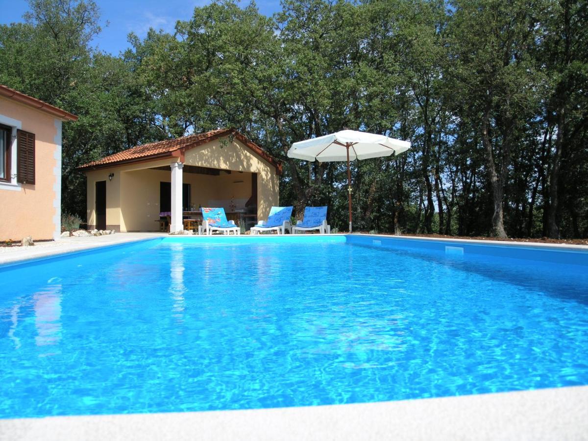 Tinjan Villa Fragola - Holiday House With Large Garden מראה חיצוני תמונה